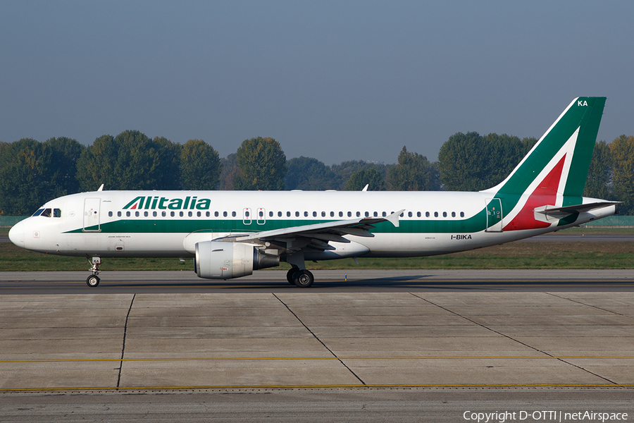 Alitalia Airbus A320-214 (I-BIKA) | Photo 481828