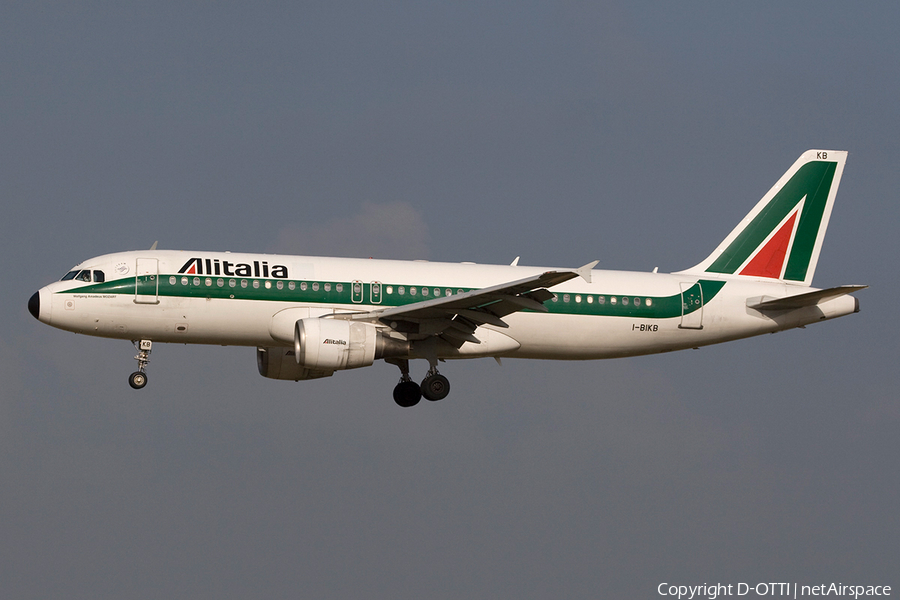 Alitalia Airbus A320-214 (I-BIKB) | Photo 264325