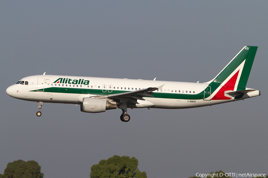 Alitalia Airbus A320-214 (I-BIKD) | Photo 507021