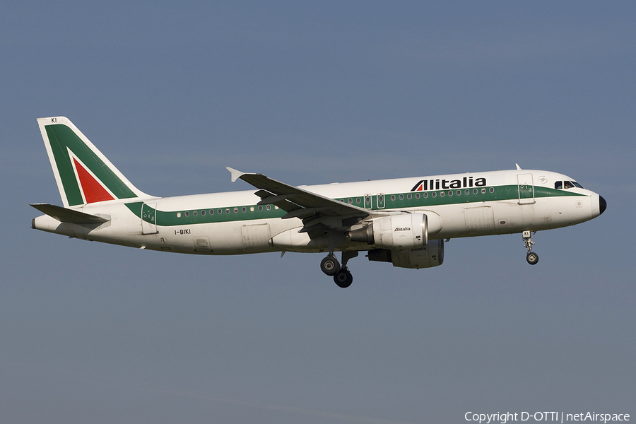 Alitalia Airbus A320-214 (I-BIKI) | Photo 277898