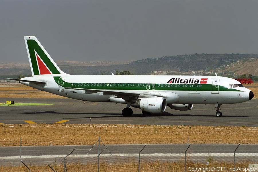 Alitalia Airbus A320-214 (I-BIKI) | Photo 493916