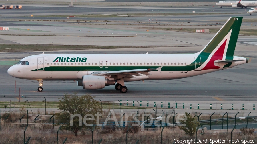 Alitalia Airbus A320-214 (I-BIKO) | Photo 233603