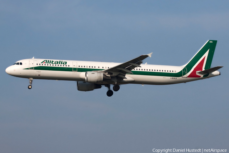 Alitalia Airbus A321-112 (I-BIXA) | Photo 659035