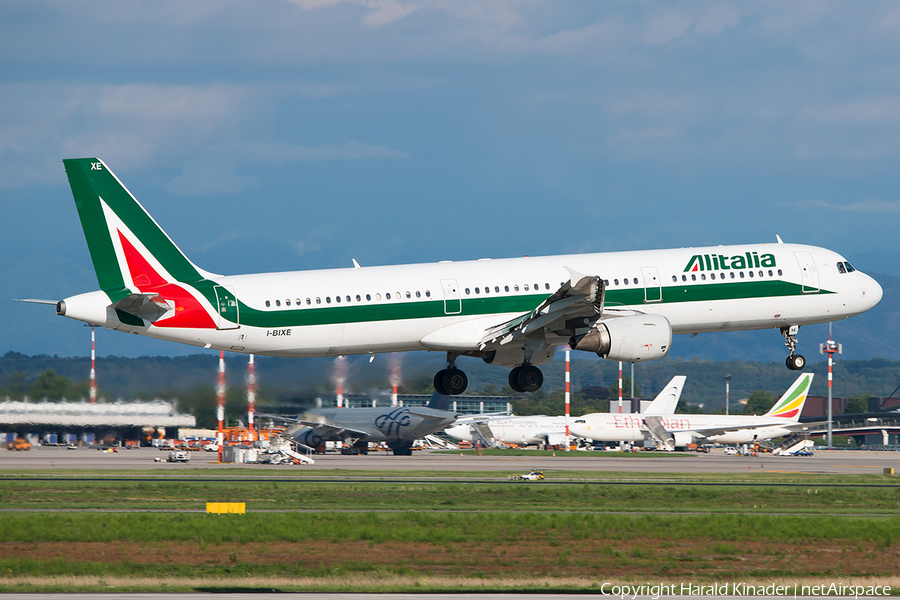 Alitalia Airbus A321-112 (I-BIXE) | Photo 292659