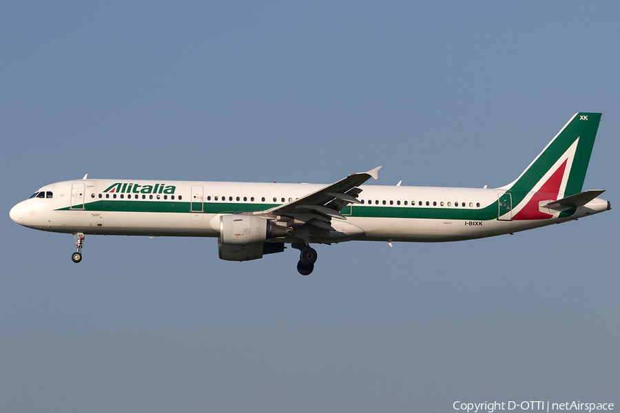 Alitalia Airbus A321-112 (I-BIXK) | Photo 195764