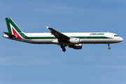 Alitalia Airbus A321-112 (I-BIXK) at  Rome - Fiumicino (Leonardo DaVinci), Italy