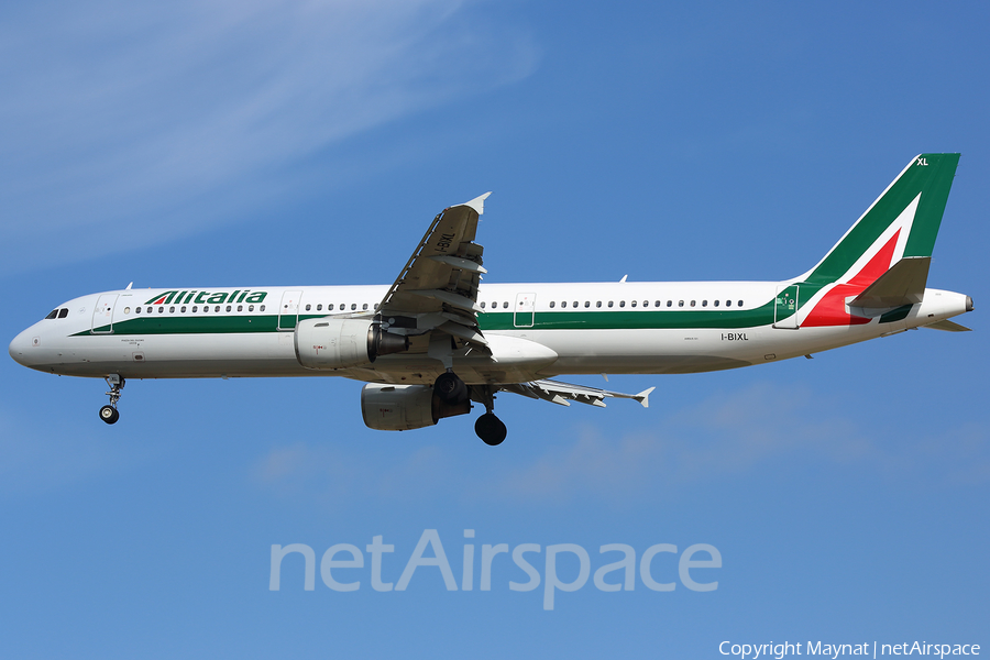 Alitalia Airbus A321-112 (I-BIXL) | Photo 365474
