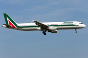 Alitalia Airbus A321-112 (I-BIXM) at  Amsterdam - Schiphol, Netherlands