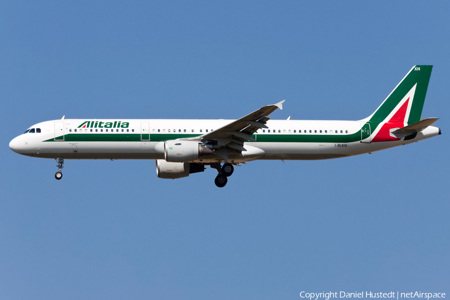 Alitalia Airbus A321-112 (I-BIXN) | Photo 508085