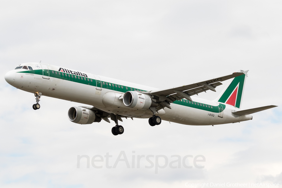 Alitalia Airbus A321-112 (I-BIXQ) | Photo 186662