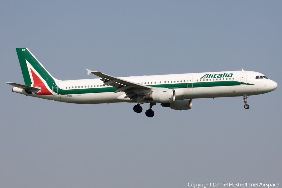 Alitalia Airbus A321-112 (I-BIXR) | Photo 550803