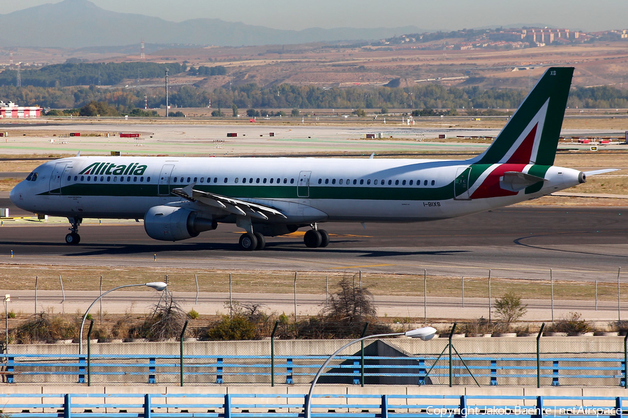 Alitalia Airbus A321-112 (I-BIXS) | Photo 196119