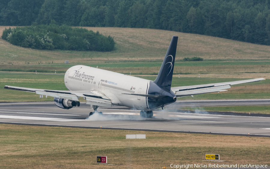 Blue Panorama Airlines Boeing 767-3X2(ER) (I-BPAD) | Photo 247548