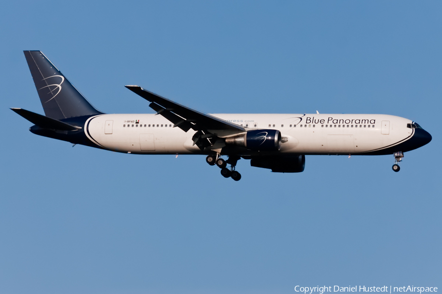 Blue Panorama Airlines Boeing 767-3X2(ER) (I-BPAD) | Photo 472724