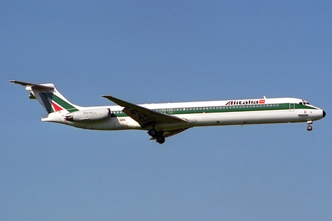 Alitalia McDonnell Douglas MD-82 (I-DATL) at  Zurich - Kloten, Switzerland