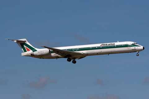 Alitalia McDonnell Douglas MD-82 (I-DAVZ) at  Rome - Fiumicino (Leonardo DaVinci), Italy