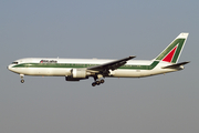 Alitalia Boeing 767-33A(ER) (I-DEIG) at  Rome - Fiumicino (Leonardo DaVinci), Italy