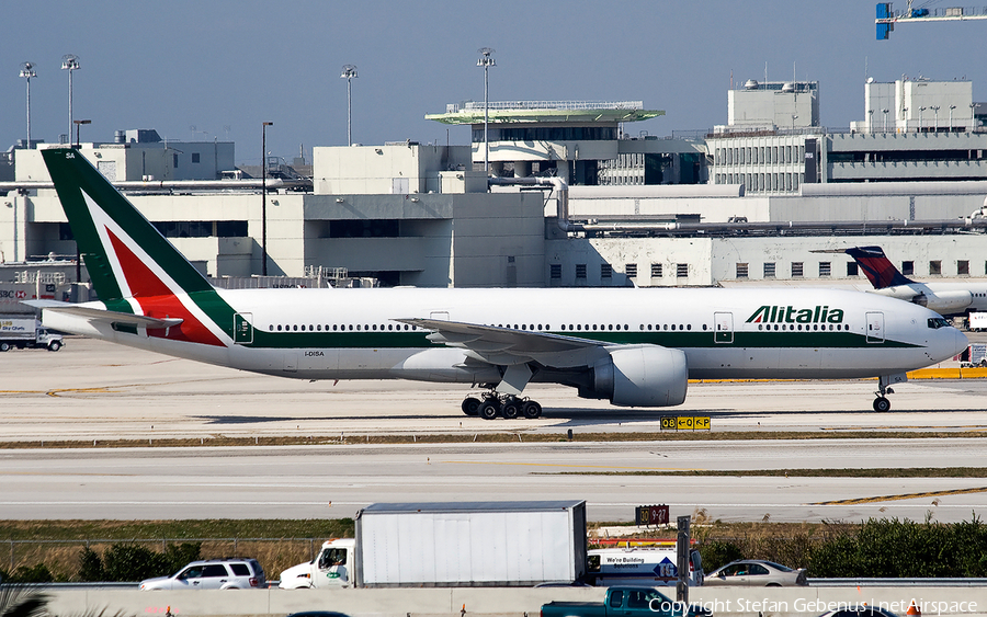 Alitalia Boeing 777-243(ER) (I-DISA) | Photo 2336
