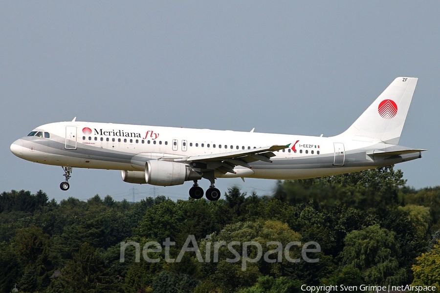 Meridiana Airbus A320-214 (I-EEZF) | Photo 11841
