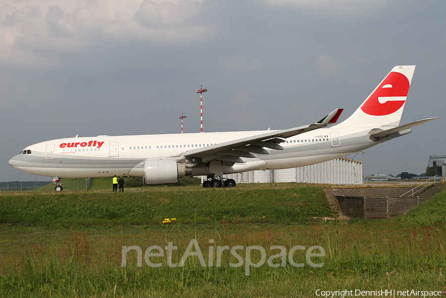 Eurofly Airbus A330-223 (I-EEZJ) | Photo 411494