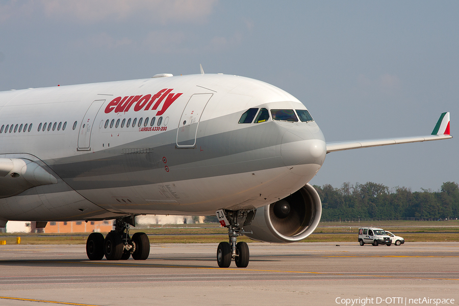 Eurofly Airbus A330-223 (I-EEZJ) | Photo 369566