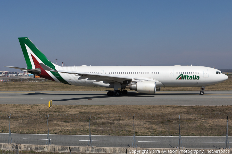 Alitalia Airbus A330-202 (I-EJGA) | Photo 323073