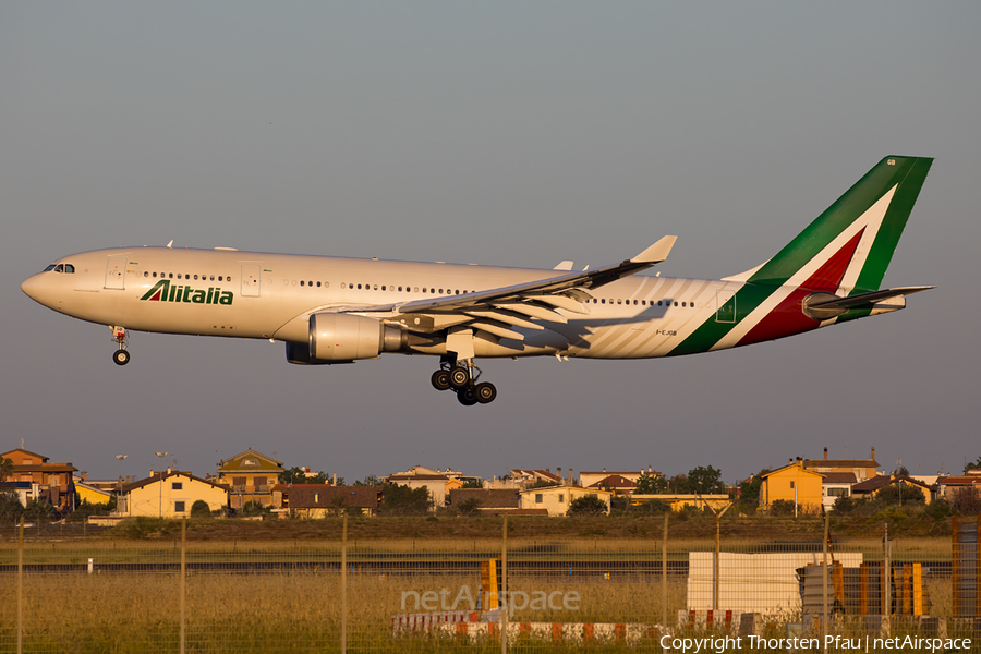 Alitalia Airbus A330-202 (I-EJGB) | Photo 160034