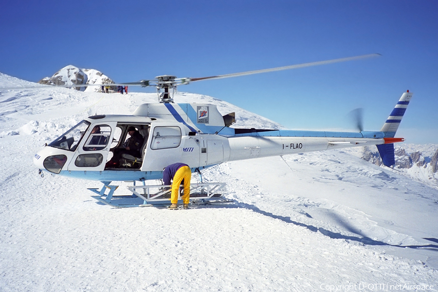 Elidolomiti Aerospatiale AS350B2 Ecureuil (I-FLAO) | Photo 384320