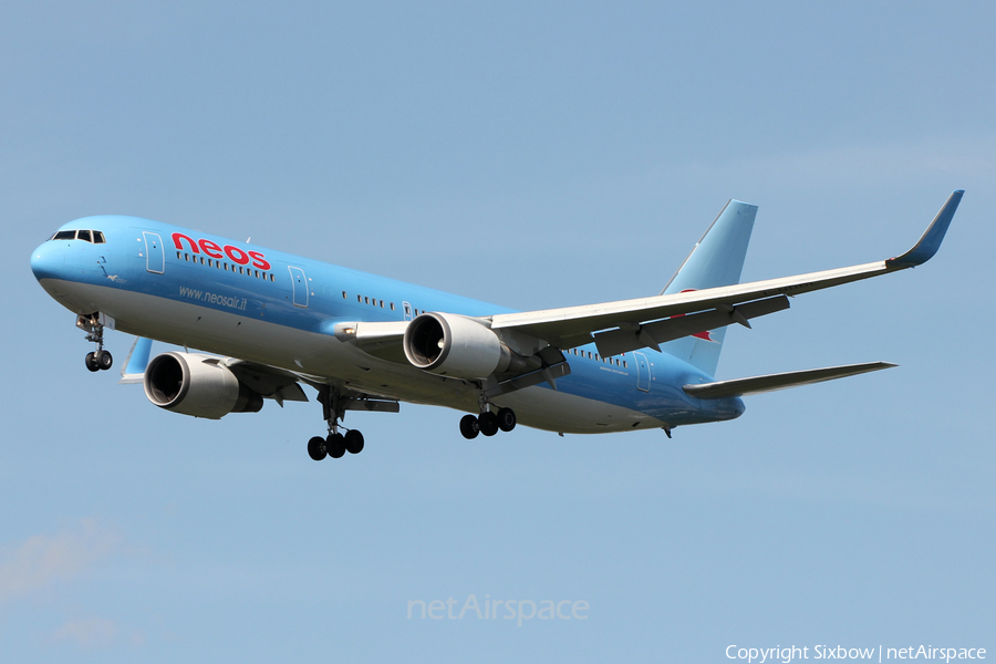 Neos Boeing 767-324(ER) (I-NDDL) | Photo 253239