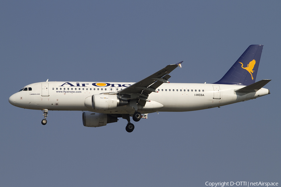 Air One Airbus A320-214 (I-WEBA) | Photo 394172