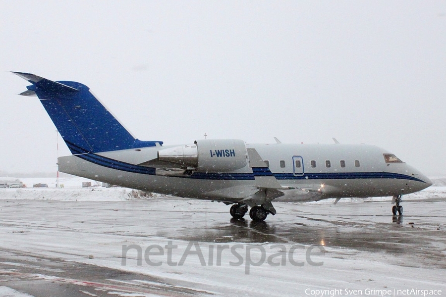 (Private) Bombardier CL-600-2B16 Challenger 604 (I-WISH) | Photo 18689