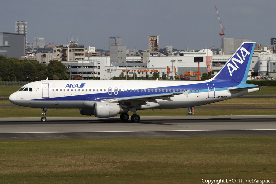 All Nippon Airways - ANA Airbus A320-211 (JA8388) | Photo 418986