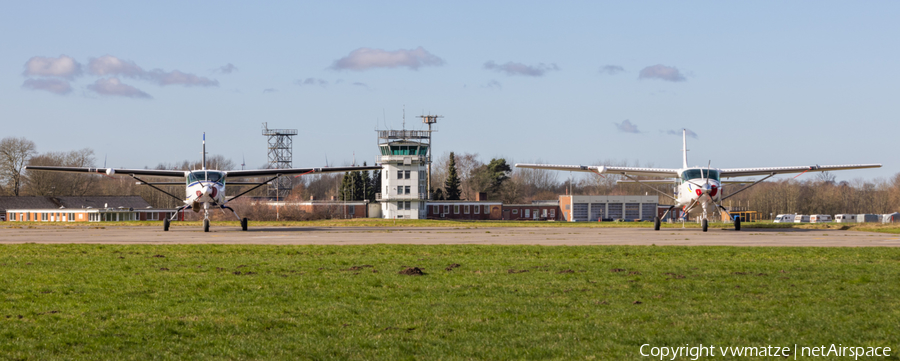 Aviation photo 553965