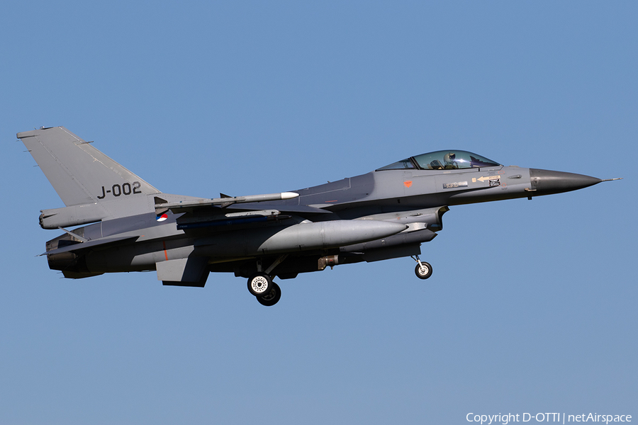 Royal Netherlands Air Force General Dynamics F-16AM Fighting Falcon (J-002) | Photo 311120