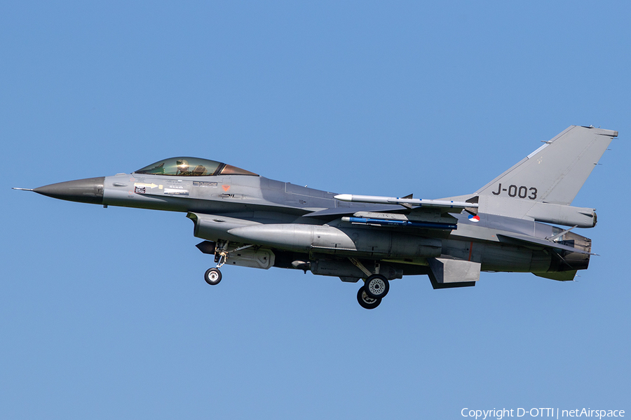 Royal Netherlands Air Force General Dynamics F-16AM Fighting Falcon (J-003) | Photo 240045