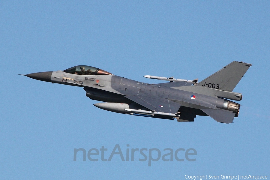 Royal Netherlands Air Force General Dynamics F-16AM Fighting Falcon (J-003) | Photo 239970