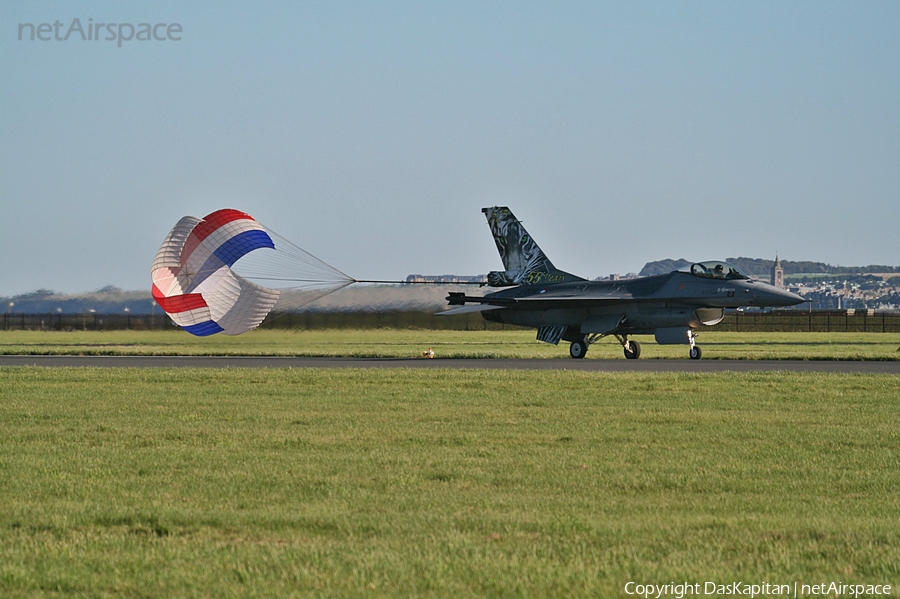 Royal Netherlands Air Force General Dynamics F-16AM Fighting Falcon (J-008) | Photo 45713