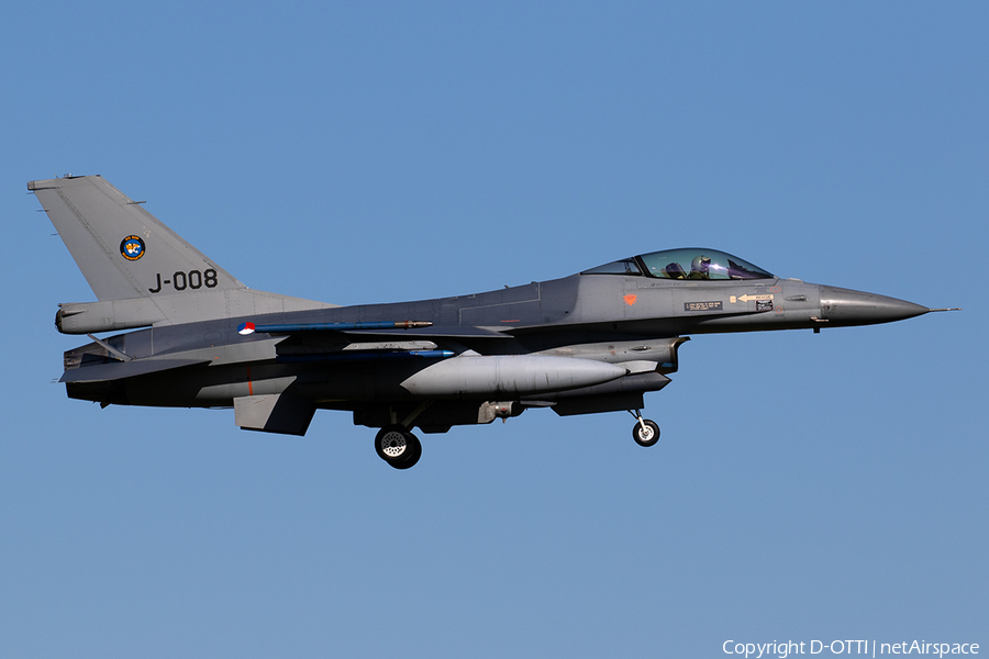 Royal Netherlands Air Force General Dynamics F-16AM Fighting Falcon (J-008) | Photo 309955