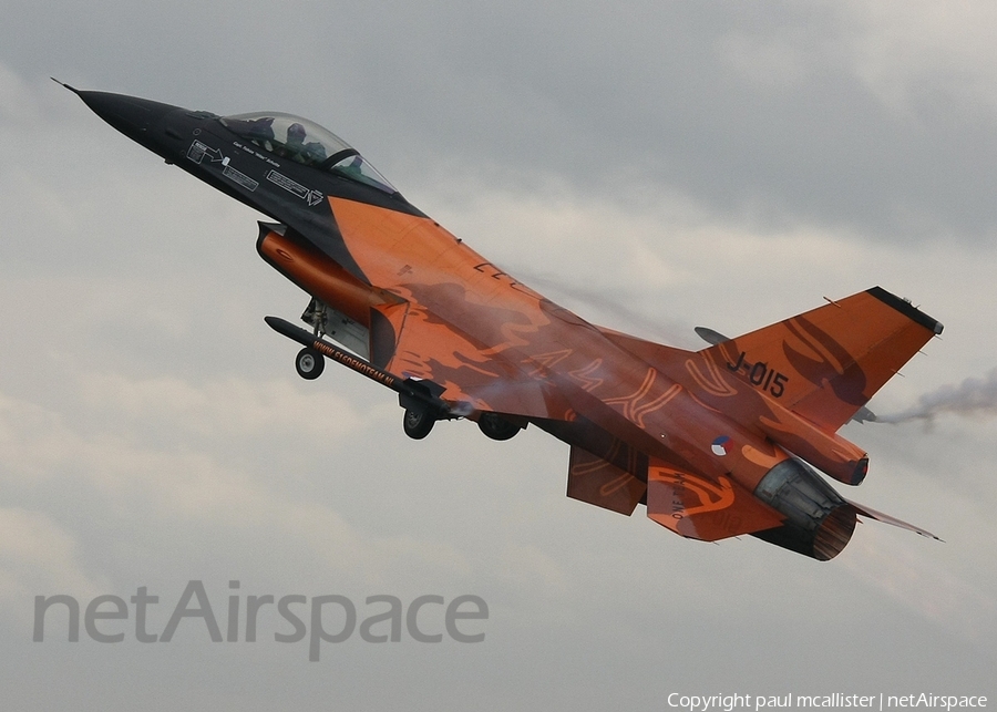 Royal Netherlands Air Force General Dynamics F-16AM Fighting Falcon (J-015) | Photo 3190