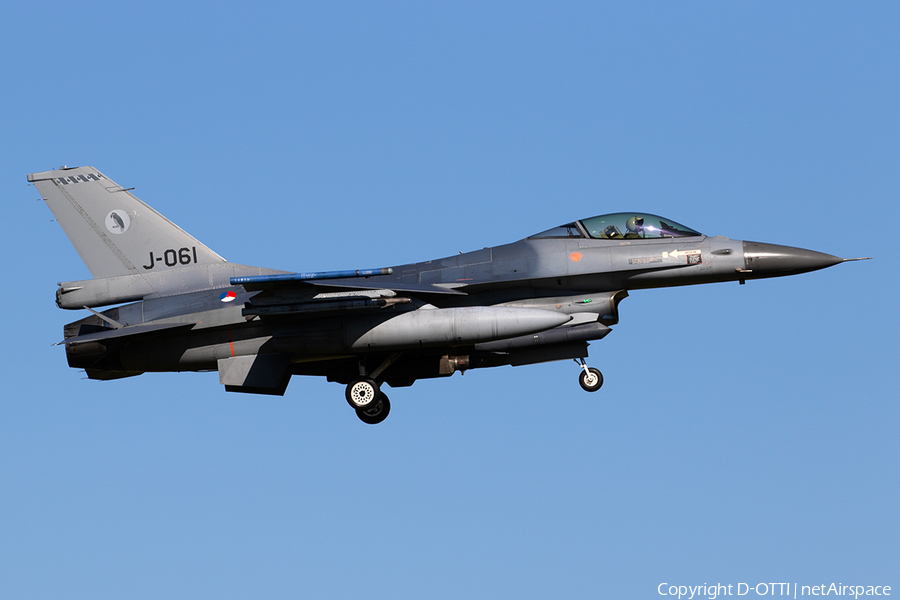 Royal Netherlands Air Force General Dynamics F-16AM Fighting Falcon (J-061) | Photo 309971