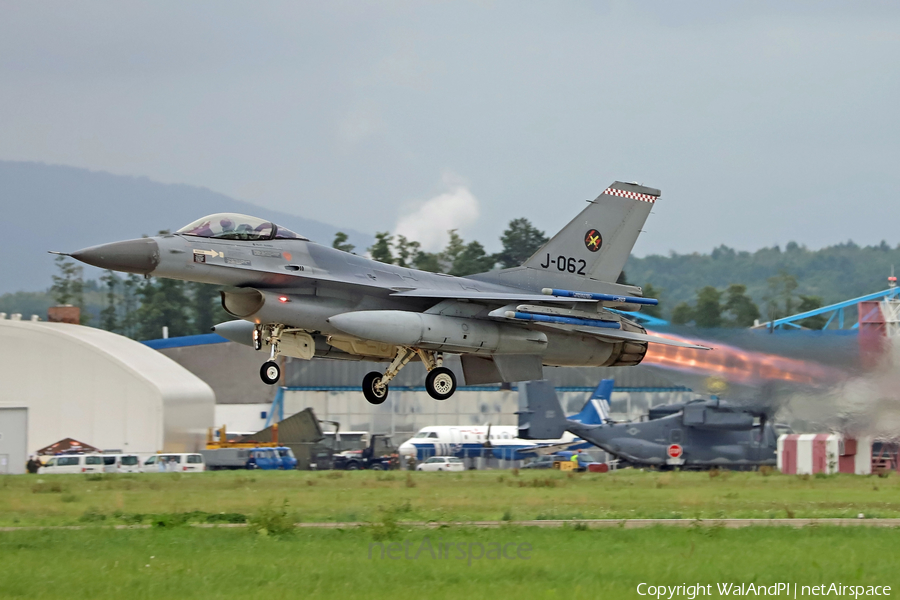 Royal Netherlands Air Force General Dynamics F-16AM Fighting Falcon (J-062) | Photo 485531