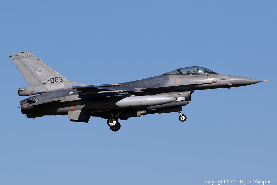 Royal Netherlands Air Force General Dynamics F-16AM Fighting Falcon (J-063) | Photo 309990