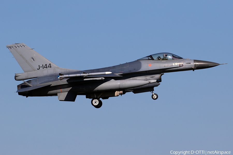 Royal Netherlands Air Force General Dynamics F-16AM Fighting Falcon (J-144) | Photo 309973