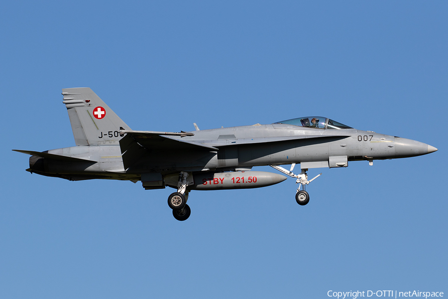 Swiss Air Force McDonnell Douglas F/A-18C Hornet (J-5007) | Photo 309968