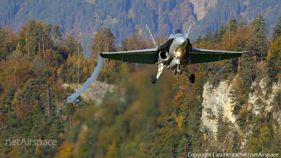 Swiss Air Force McDonnell Douglas F/A-18C Hornet (J-5009) | Photo 194334