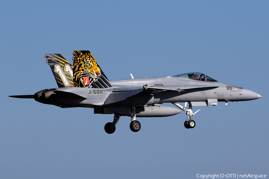 Swiss Air Force McDonnell Douglas F/A-18C Hornet (J-5011) | Photo 309964