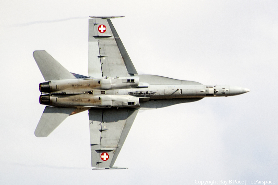 Swiss Air Force McDonnell Douglas F/A-18C Hornet (J-5015) | Photo 57631