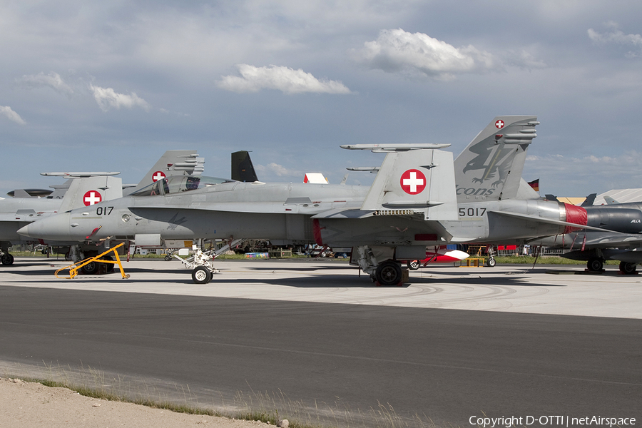 Swiss Air Force McDonnell Douglas F/A-18C Hornet (J-5017) | Photo 292731