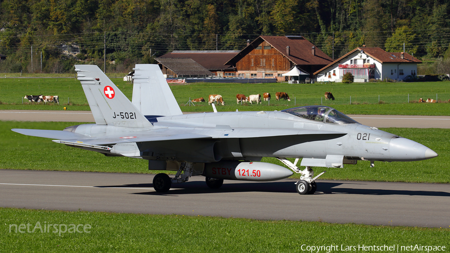 Swiss Air Force McDonnell Douglas F/A-18C Hornet (J-5021) | Photo 194070