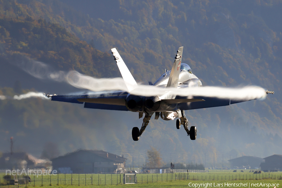 Swiss Air Force McDonnell Douglas F/A-18C Hornet (J-5021) | Photo 194338